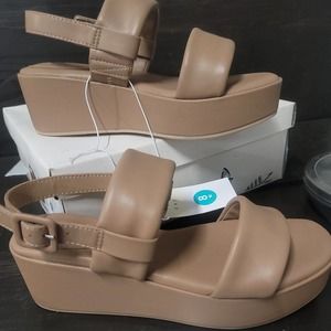 A New Day Confront Sandals